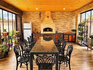 balis: Müasir memarlıqda, geniş həyətə sahib iki mərtəbəli villa. - Hovuz — 4