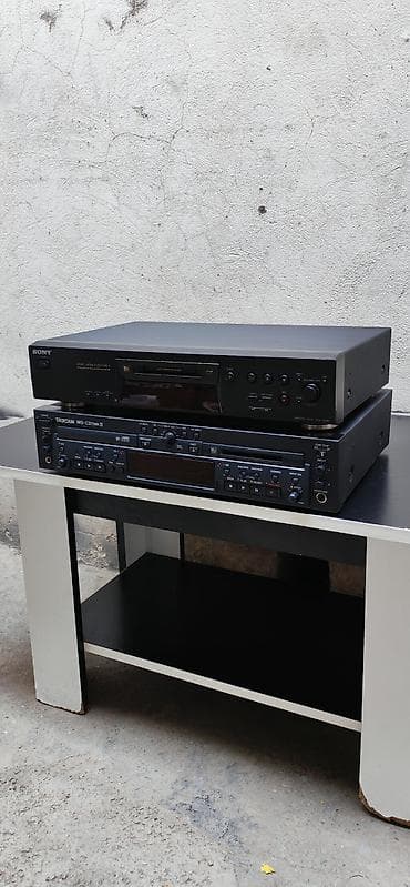blu ray disk: Tascam MD-CD1MKII + Sony MDS-JE480 (MiniDisc + CD) audio qurğuları — 1