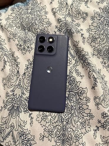 yupiter yp 333: Motorola Edge 50 Fusion, 256 GB, rəng - Bənövşəyi, Barmaq izi — 4