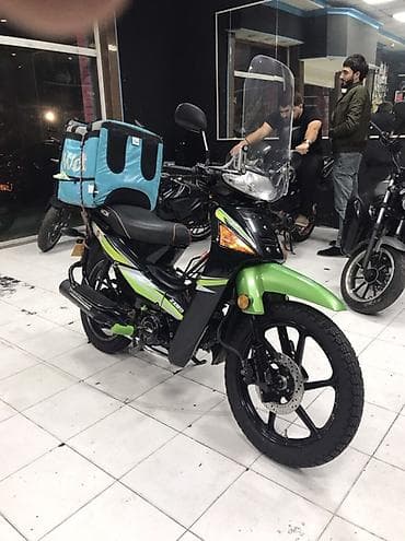 baqaj içi: Moped – şəhər içi və kuryer çatdırılmaları üçün tam təchizatlı — 2