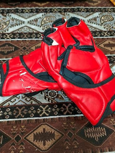 Digər idman və istirahət malları: 🥊 **MMA Əlcəkləri — Peşəkar və Həvəskarlar üçün!** 🥊 🔥 Əlcəklər cəmi — 4