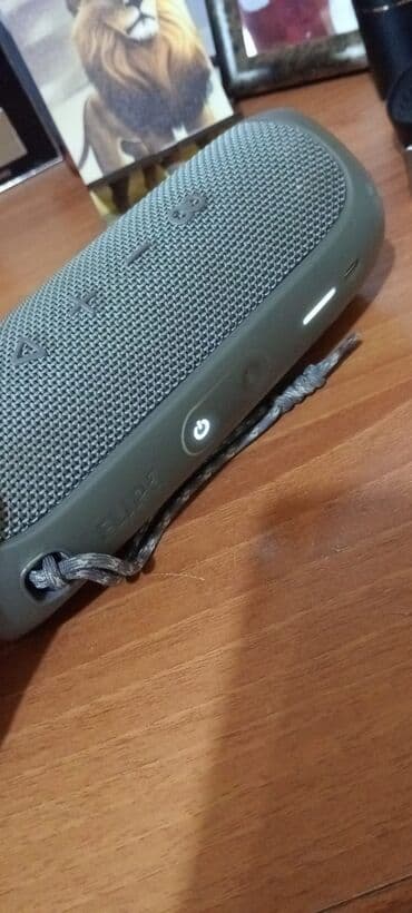 Микрофоны: JBL Колонка, Тип - Портативная, цвет - Серый — 4