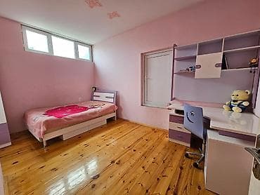 binə qəsəbəsində ev: 1 kv. m, 4 otaqlı — 7