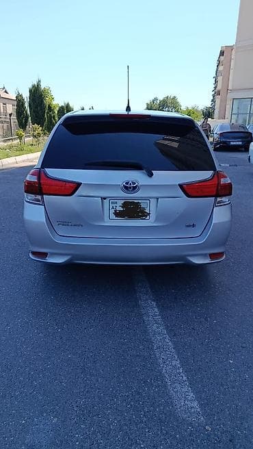maşın tap az: Toyota Corolla: 1.5 l | 2015 il Universal — 3