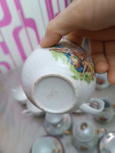 Digər dəstlər və servizlər: Çay dəsti, rəng - Ağ, Madonna, 6 nəfərlik, Yaponiya — 6