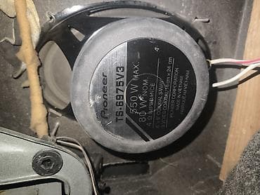 pionee: 4 kalonka, 2-si 500 xrom, 2-si 550 xrom Pioneer arxa akustik sistem – — 2