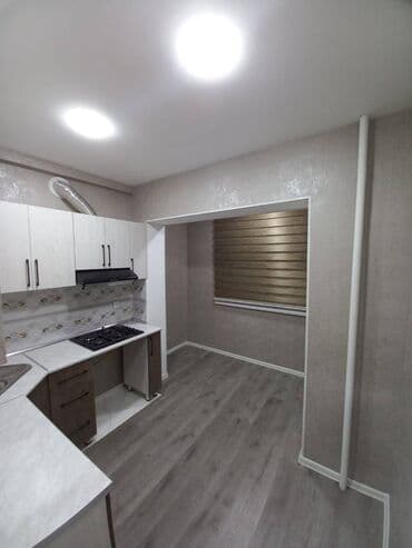 18 yaşdan aşağı iş: Bakı, Köhnə Günəşli, 2 otaqlı, Köhnə tikili, 70 kv. m — 9