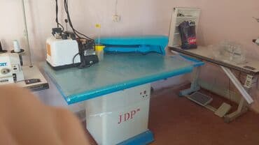 interlok tikiş maşını: Tikiş maşını Çin, Yeni,Overlok, 5 saplı, Ünvandan götürmə — 5