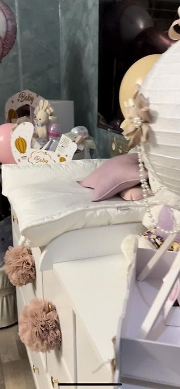 туалетный столик: Непромокаемый матрас для пеленального столика. Удобная в стирке, не — 4