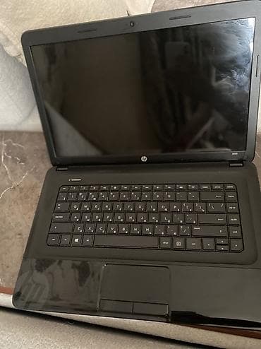intel i5 notebook: HP 2000 seriyalı noutbuk Xüsusiyyətlər: - Ekran: təxminən 15.6" LED — 3