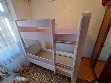 двуспальная кровать с подъемным механизмом: Для девочки и мальчика, Б/у, Кровать, Без матраса, Без выдвижных ящиков, Ламинат — 1