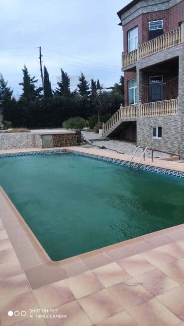 çıxarış nədir: Novxanı 8 otaq, 550 kv. m, Kredit yoxdur, Orta təmir — 2