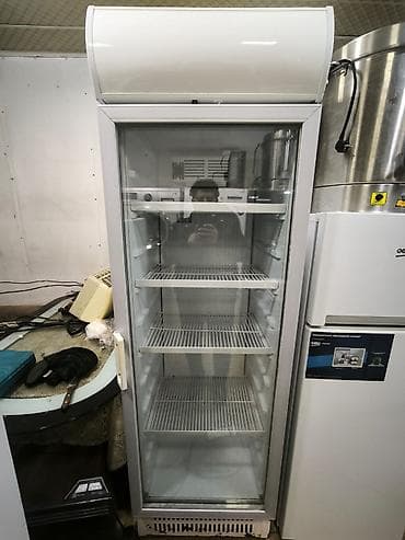 Vitrin soyuducu satılır. - Şüşə qapılı, şaquli tip - 4 ədəd