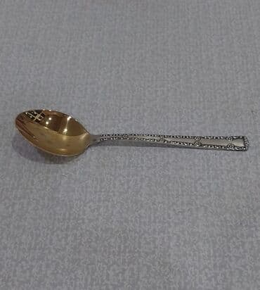 qaşıq dəsti: Sovetdən qalan təzə qaşıq dəsti satılır, yemək üçün böyük ölçülü qaşıq — 6