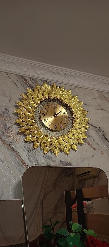 almaniyada saat: Divar saatları, Elektron, Saniyə əqrəbi — 7