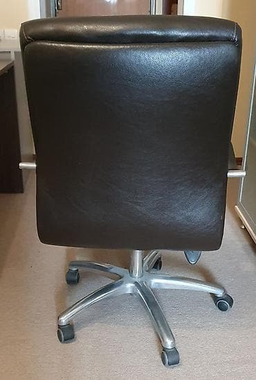 gaming kreslo: Təkərli, Qolları tənzimlənmir, Süni dəri — 3