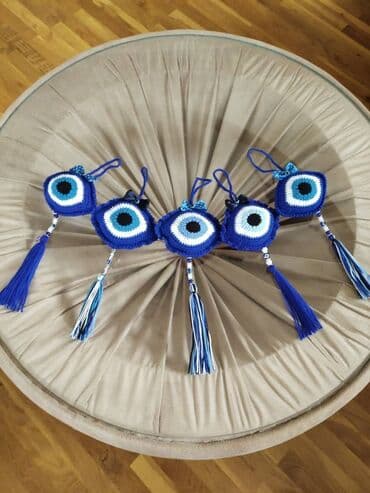 Süni güllər: Əl işi, nazar boncugu sifarişlə hazırlanır 5-12 sm ölçüdə . Həm evdə — 5