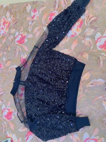 şalvar köynək: Ünvan Bakı Naxçıvan göndərilir 1 dəfə geyilib toya Qara rəngli, payet — 1