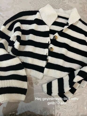 женские кофты со шнуровкой: Qadın geyim dəsti – 2 üst geyim 1) Göy rəngli, trikotaj fakturalı — 4