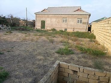 4 otaqlı, 600 kv. m, Təmirsiz