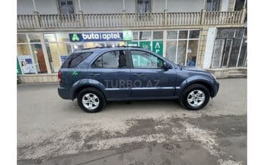 qadınlar ucun maşınlar: Kia Sorento: 2.4 l | 2005 il Ofrouder/SUV — 5