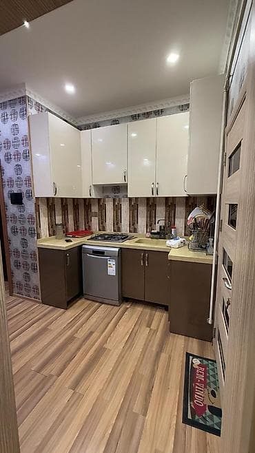 otag: Koroğlu metrosuna 5 dəqiqəlik yolda Lake City evlərin həyətində olan — 6