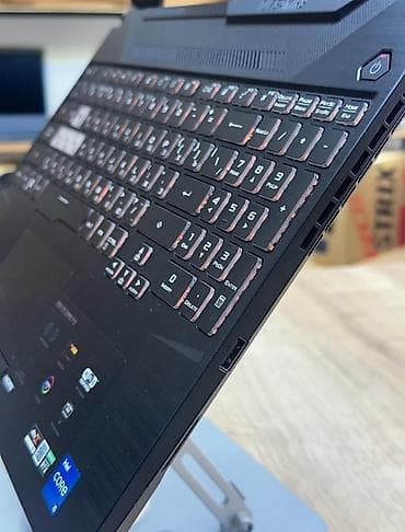 notebook kredit: ASUS TUF Gaming, 15.6 ", Intel Core i5, 512 GB — 3