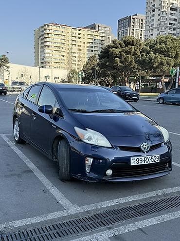 vito disk: Toyota Prius Hybrid – mavi rəng, 5 qapılı liftbek kuzov. Texniki — 2