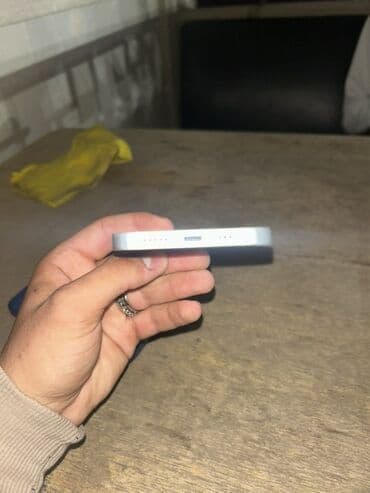 iphone 13 qiymeti 2 ci el: IPhone 13, Ağ — 3