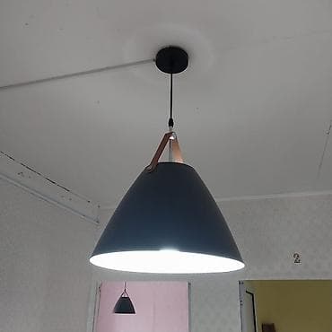 Avropa istehsalı. Böyüqün diametrı 36 sm. Balacaların 26 sm. Birinin — 2