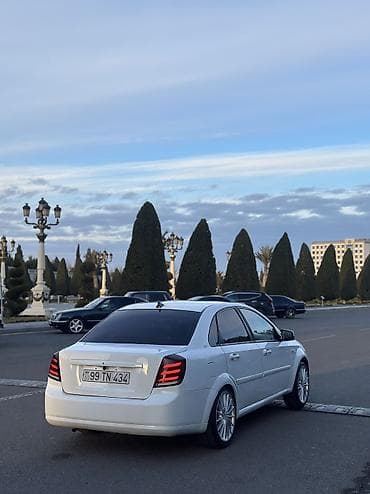 turbo az niva 2014: Daewoo Gentra: 1.5 l | 2014 il Sedan — 1