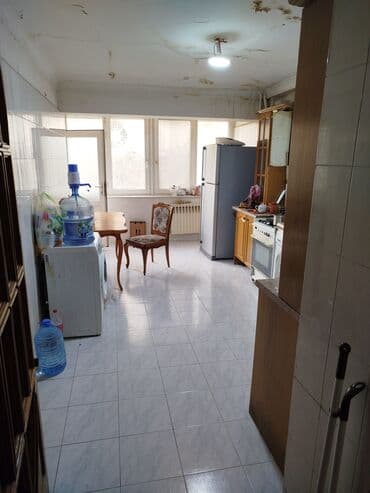 Opel: Mənzilin təsviri: Mənzil 4 otaqdan 3 otağa düzəlib. Təcili satılır. Bu — 8