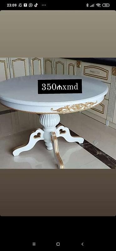 mirvari reng: Klassik üslubda dairəvi yemek masası - Rəng: ağ, qızılı dekor — 1