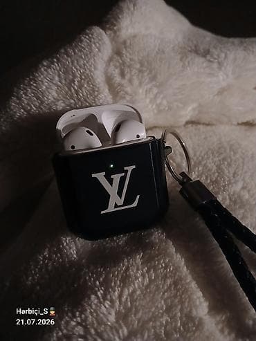 Audio: İşlənmiş Simsiz (Bluetooth) Qulaqcıqlar, Apple, rəng - Qara — 4