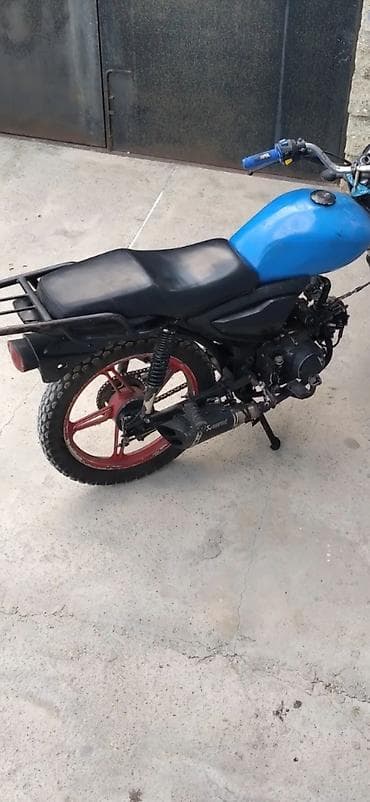 moped s50: Modifikasiya olunmuş kiçik kubajlı motosiklet - Rəng: mavi bak, qara — 4
