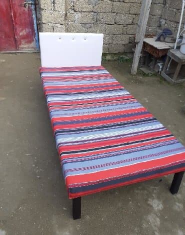 Kravat taza 
Hazırı var
Çatdıtılma münasib qiymata — 1