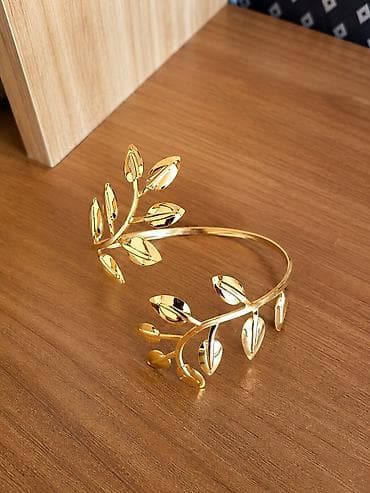 taç: Qızılı rəngdə zeytun budağı motivli saç tacı/diadem - Material: metal — 1