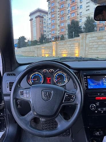 skoda superb: LIFAN Cebrium (720): 1.7 l | 2019 il 102000 km Sedan — 7