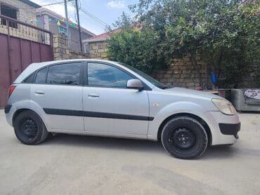 lada kalina 2011: Kia Rio hatchback elimyandi 8200 son - Korpus: 5 qapılı hatchback — 2