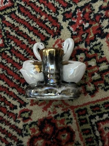 sam: Porseleyn şamdan – iki qu quşu fiqurlu - Material: parlaq porselen - — 2