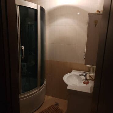 kirayə ev quba: Binəqədi rayonu,Adil Məmmədov küçəsi,Könhə Tərlan şadlıq sarayının — 9