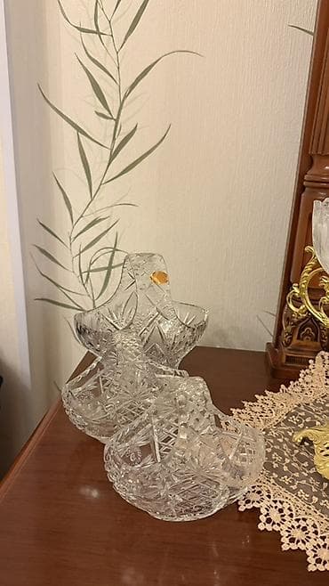 konfet qabi: Kəsilmiş şüşədən hazırlanmış dekorativ səbət dəsti - Material: ağır — 1