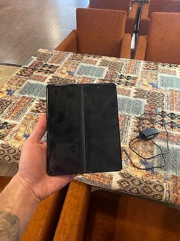 z fold 3 ekran: Samsung Galaxy Z Fold 3, 256 GB, rəng - Qara, Barmaq izi — 3