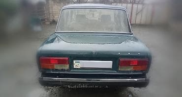 vaz 2107 mator: VAZ 2107 sedan - Kuzov: 4 qapılı, tünd yaşıl rəng. Mator 03 Beznomer — 4