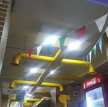 ev tiken usta: Qırmızı rəngdə olan havalandırma boruları sistemi. Bu sistem, hava — 3