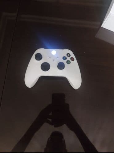 вытяжка с рециркуляцией: Məhsul: Xbox Series S konsolu (ağ korpus, qara havalandırma paneli — 9