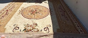 köhnə xalça: 2 eded xalca satilir ayri ayri qirmizi en 3 uzunu 4 mtrdi 155 manat — 1