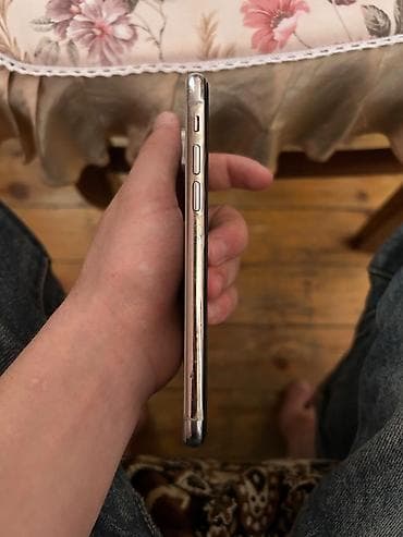 i̇phone x: IPhone X, 64 GB, Gümüşü — 3
