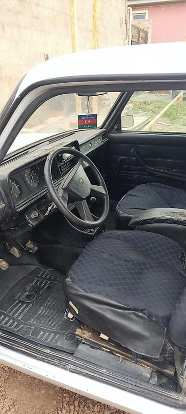 ağ sud: VAZ 2107 – ağ rəng, Maşın idyal vəzyitdədi most karopka mator əla — 4