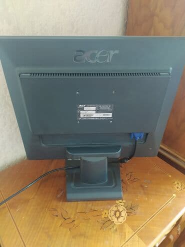 monitor qiymeti: Acer olcusu 38-34 sm.islənmisdir qiymət 70 azn — 2